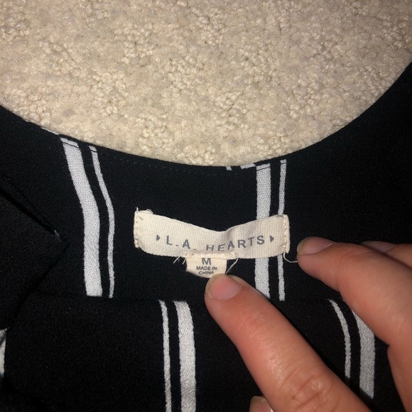 PacSun spaghetti strap tank top size medium - Picture 3 of 3